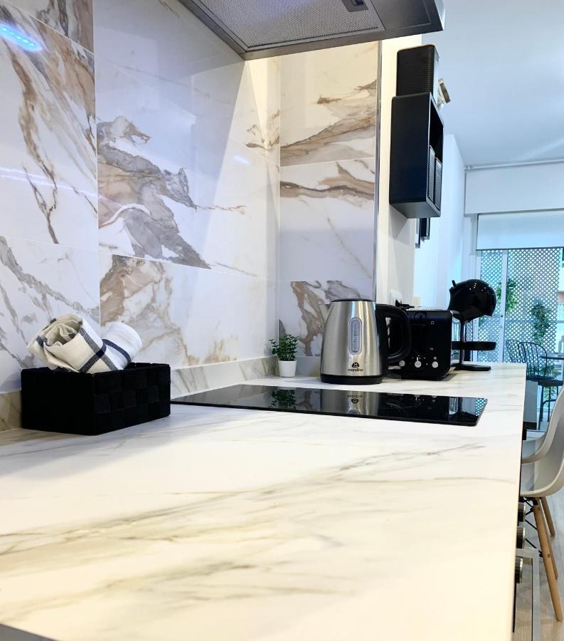 Apartamento Premium Con Piscina - Recepcion 24 Hs 贝纳尔马德纳 外观 照片