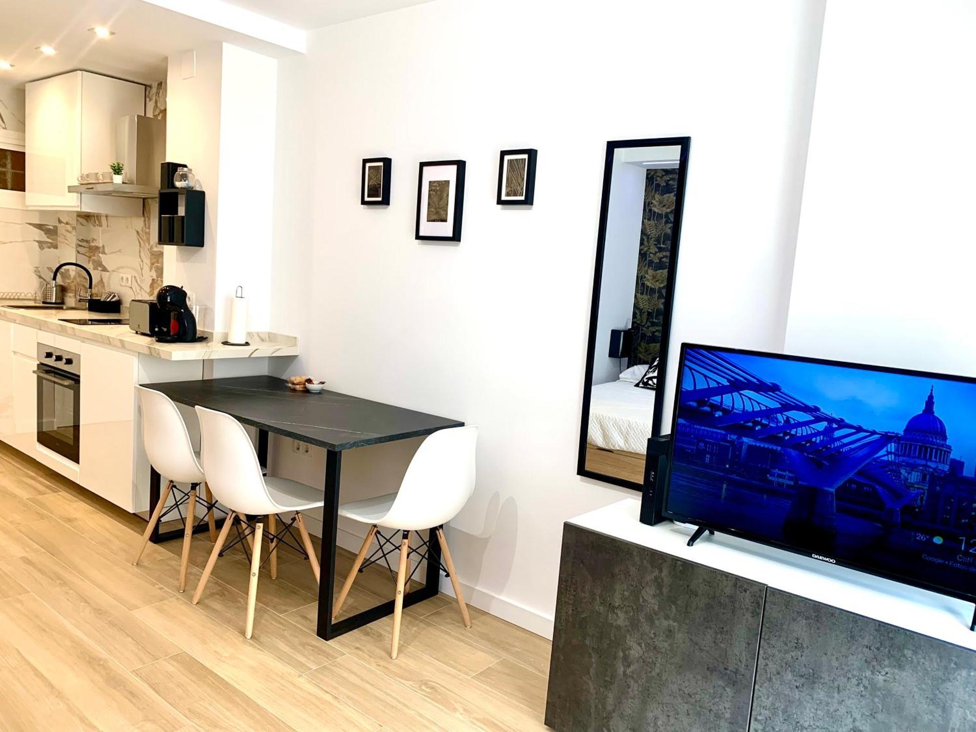 Apartamento Premium Con Piscina - Recepcion 24 Hs 贝纳尔马德纳 外观 照片